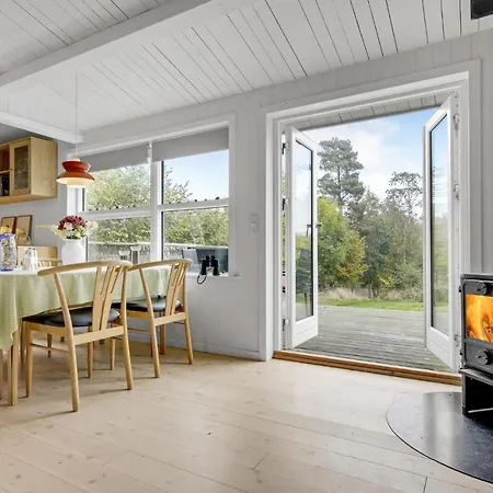 Holiday home Amazing In With Wifi